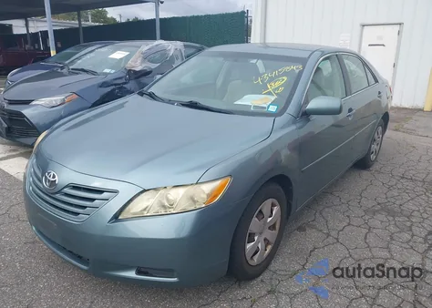 2009 Toyota Camry Le z USA, uszkodzony, nr VIN 4T1BE46K89U910314